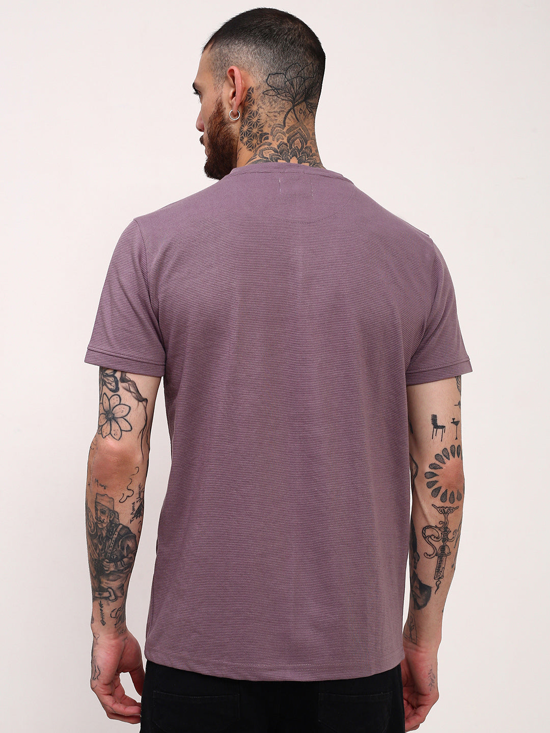 Men Purple Solid T Shirt