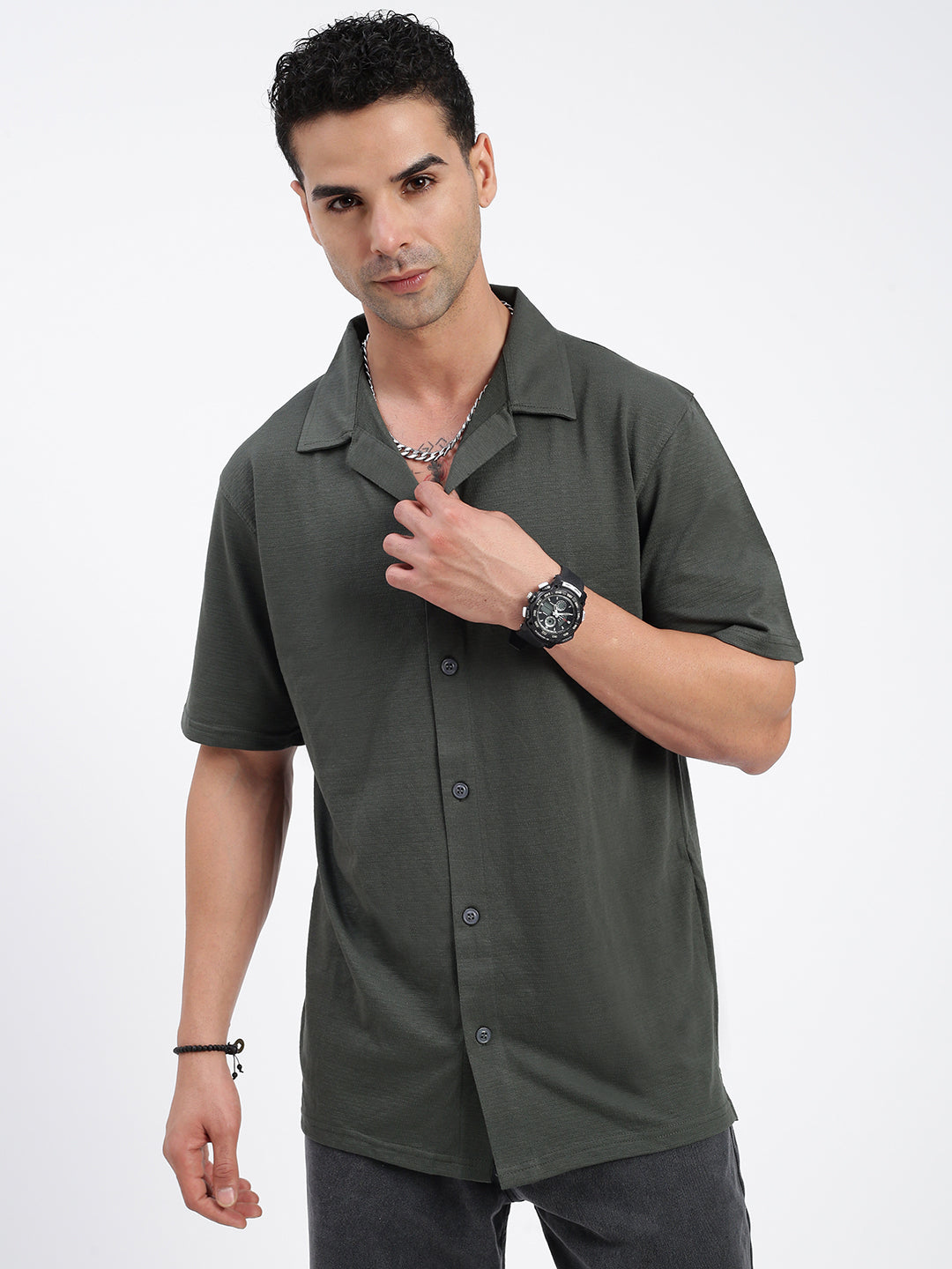 Men Solid Green Relaxed Fit Shirt