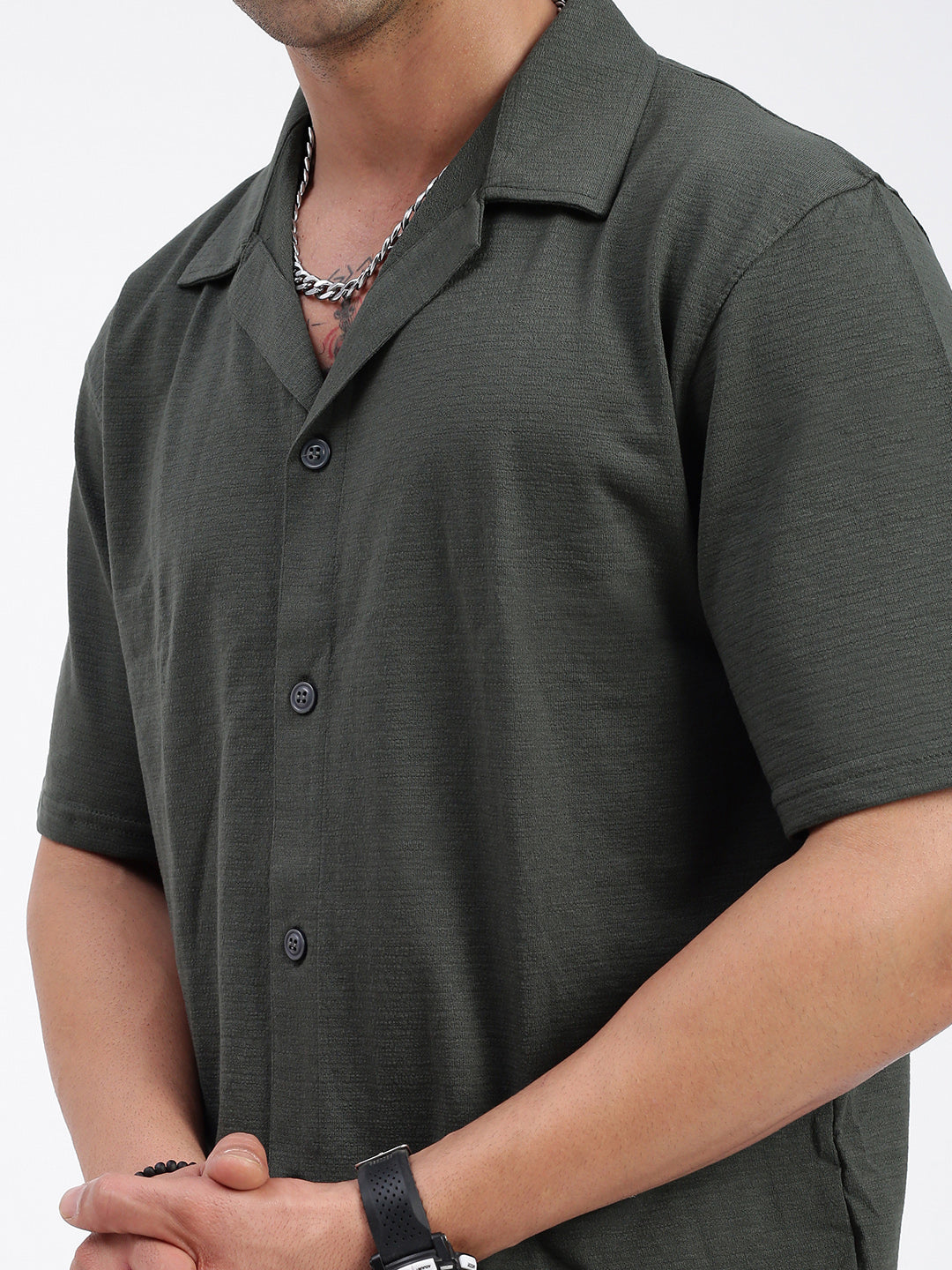 Men Solid Green Relaxed Fit Shirt