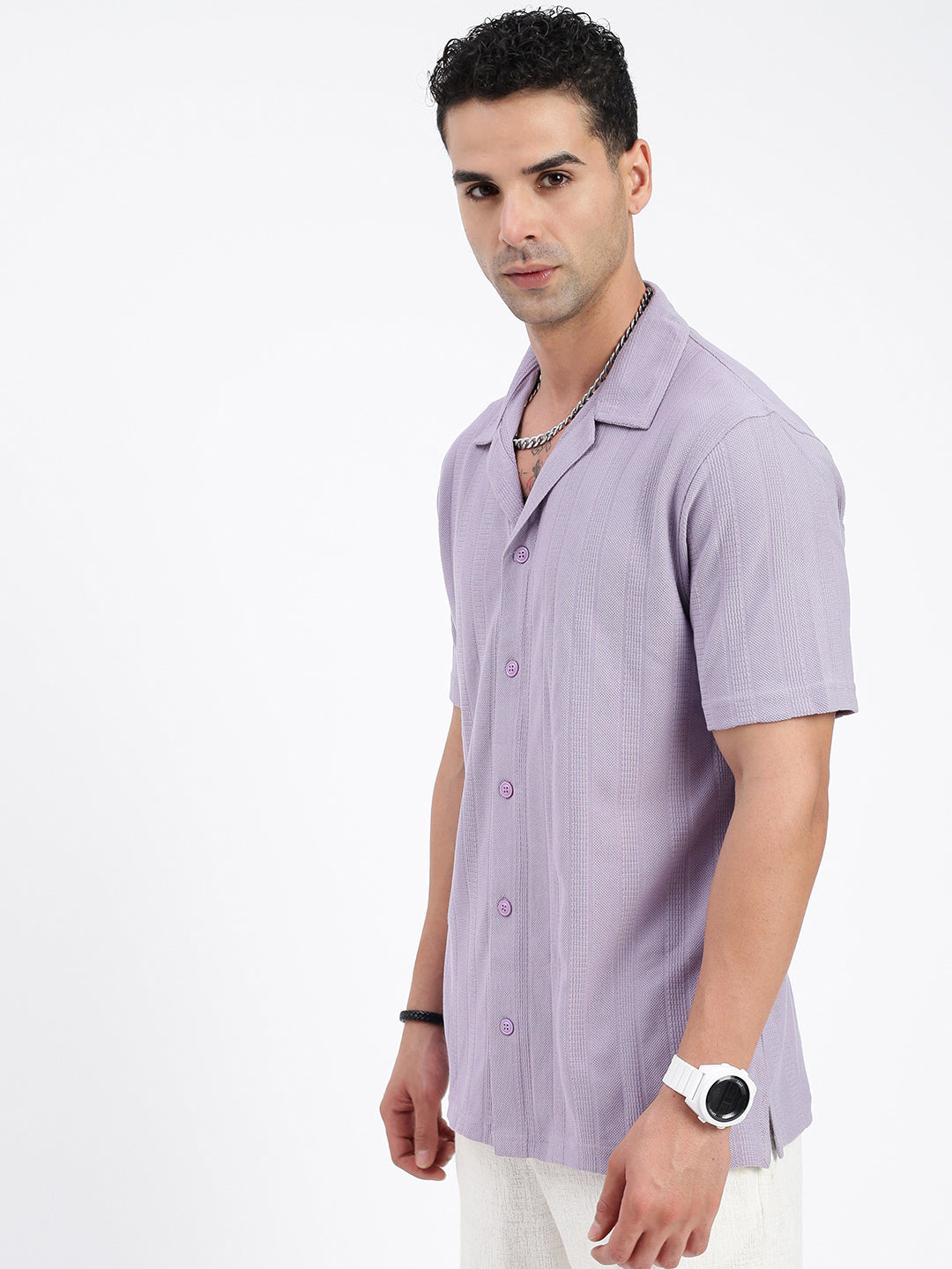 Men Solid Violet Relaxed Fit Shirt