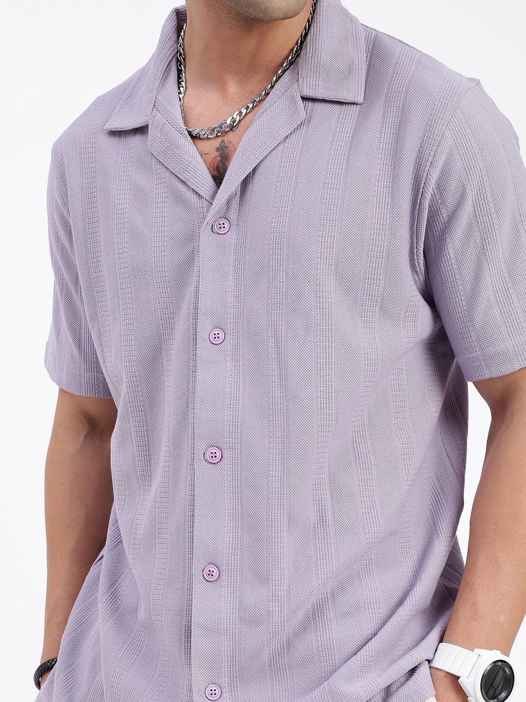 Men Solid Violet Relaxed Fit Shirt