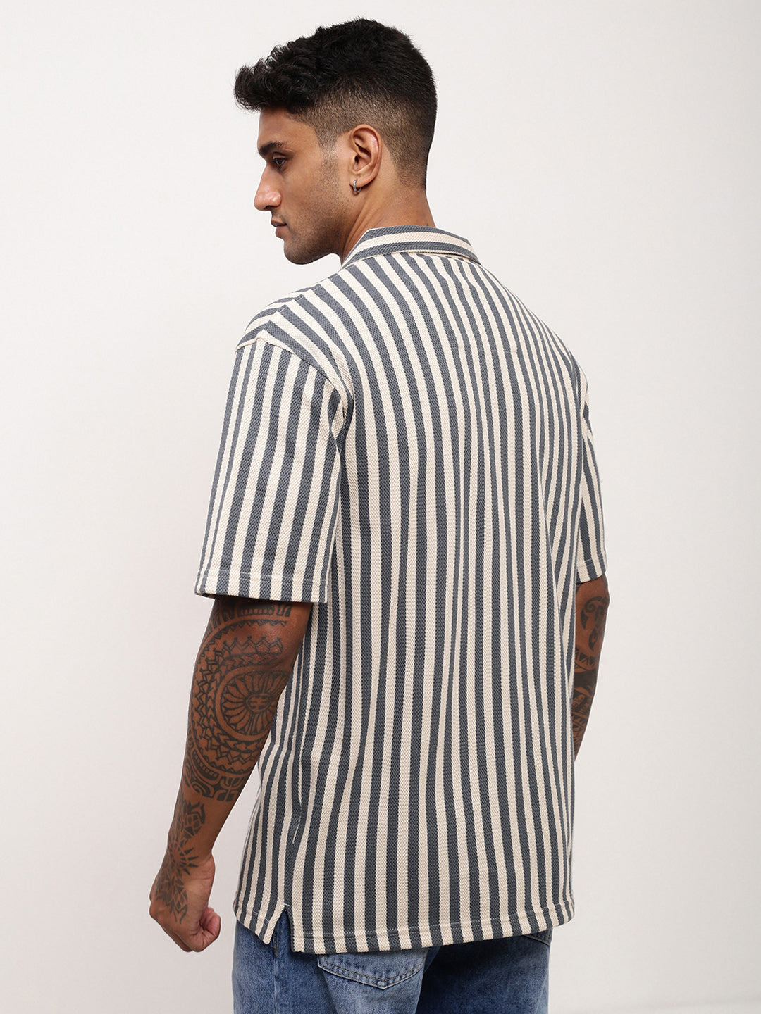 Men Grey Striped Cuban Collar Shirt