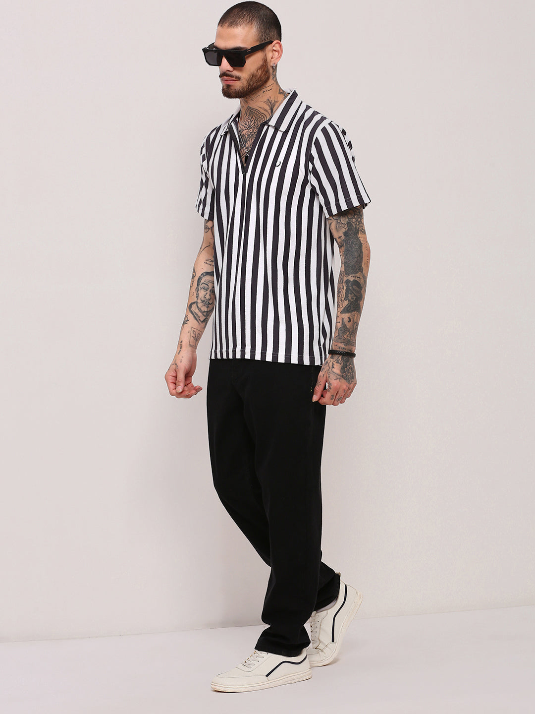 Men Grey Striped T Shirt