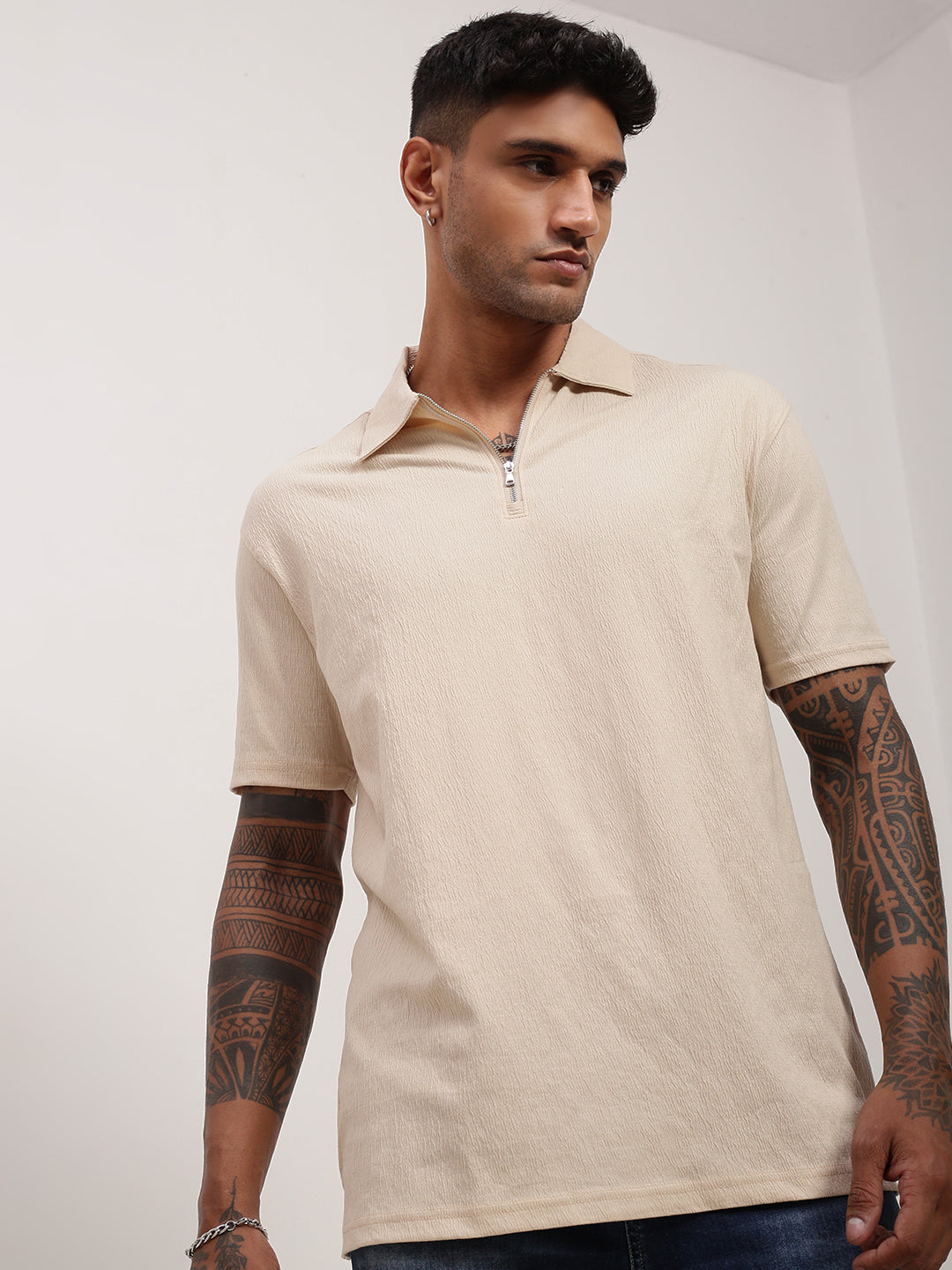 Men Cream Solid T Shirt