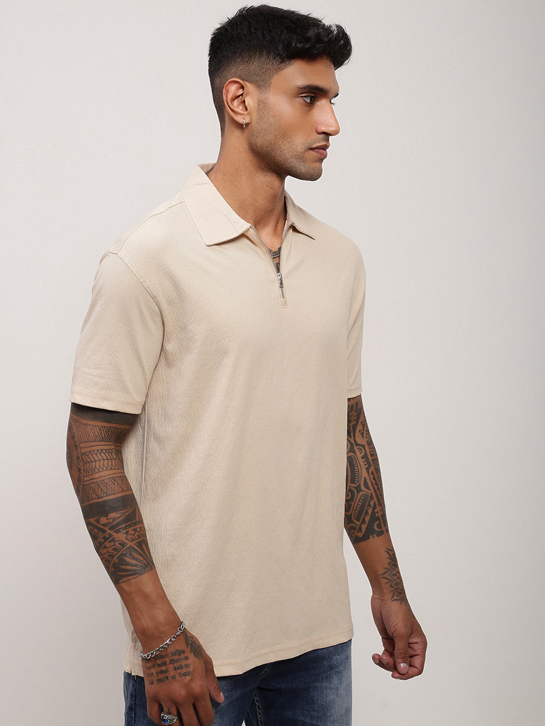 Men Cream Solid T Shirt