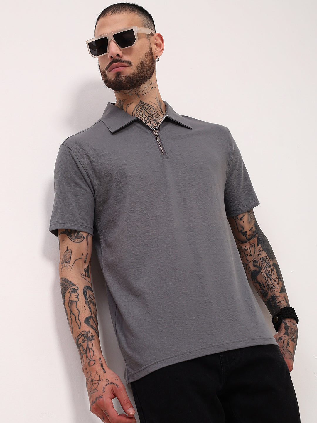 Men Grey Solid T Shirt