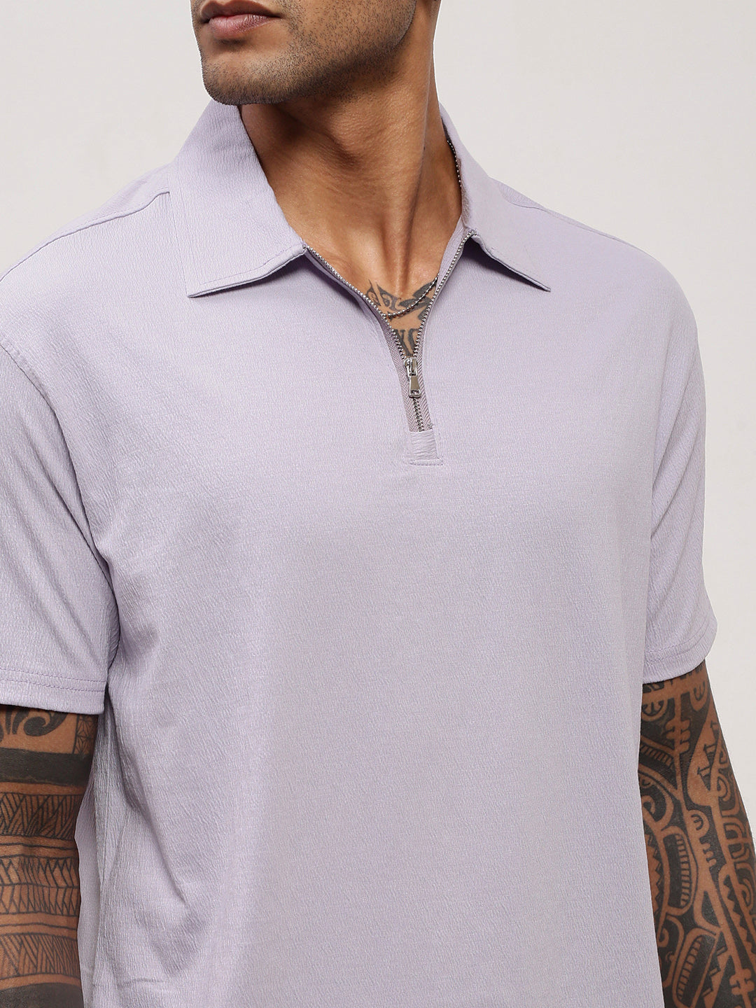 Men Purple Solid T Shirt