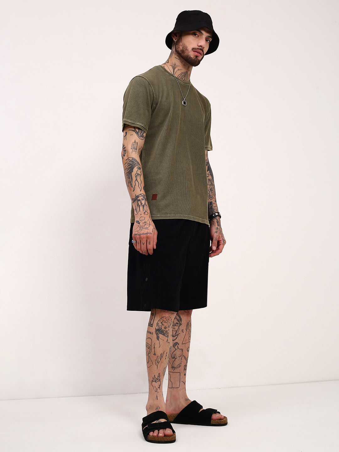 Men Olive Solid T Shirt