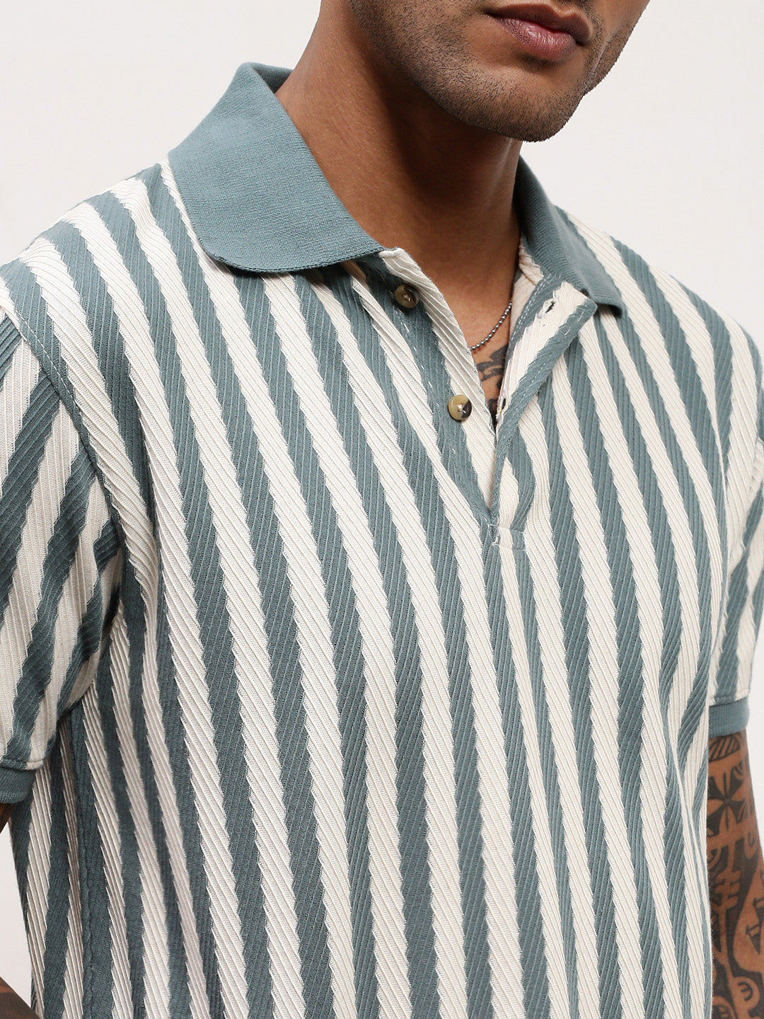 Men Blue Striped T Shirt