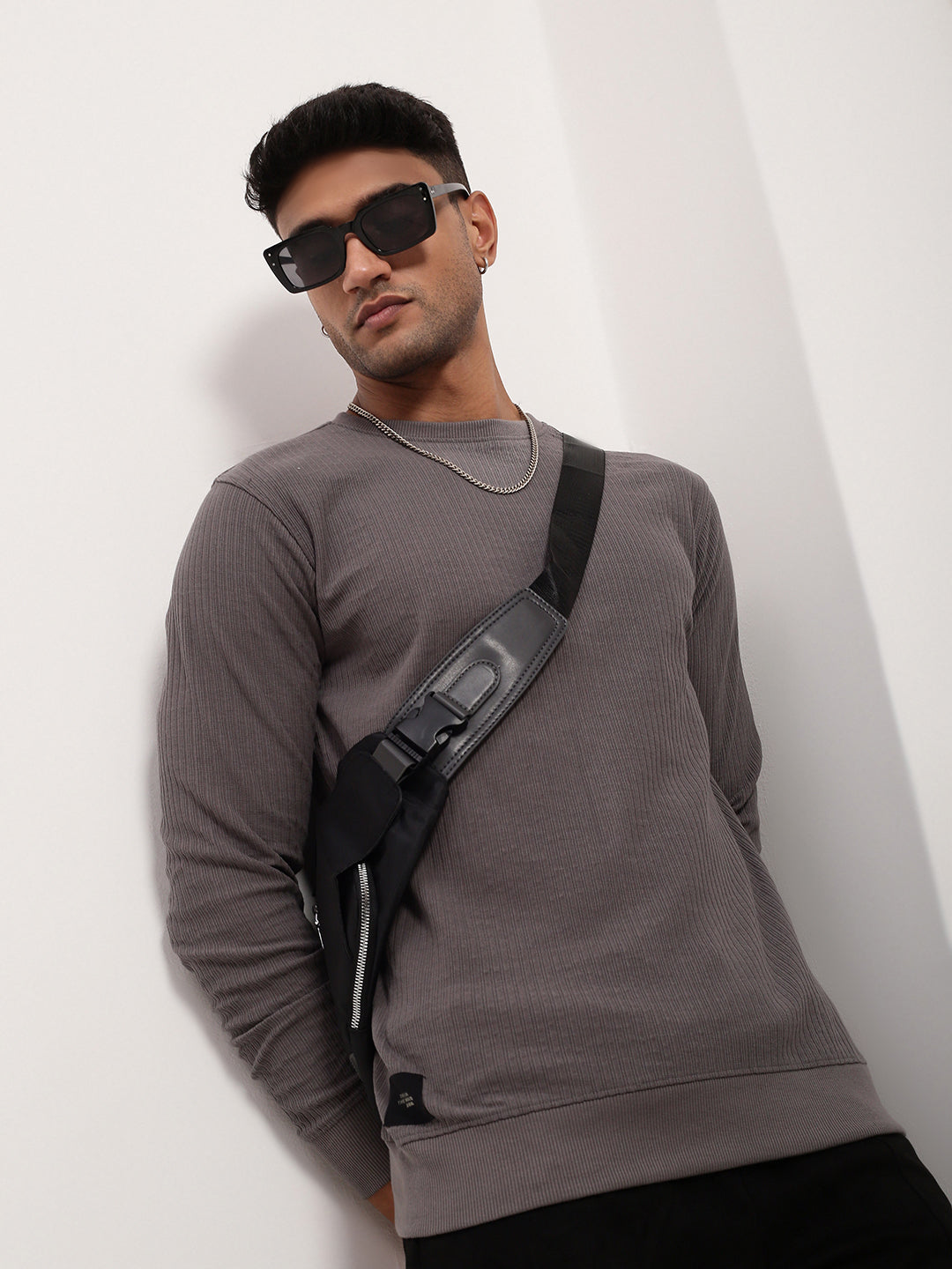 Men Grey Solid Sweatshirt