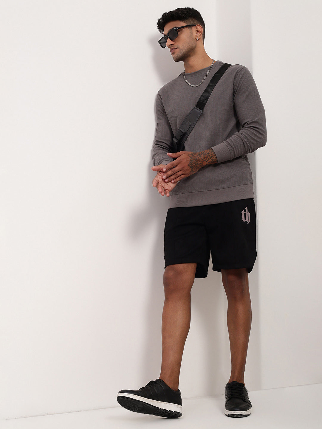 Men Grey Solid Sweatshirt