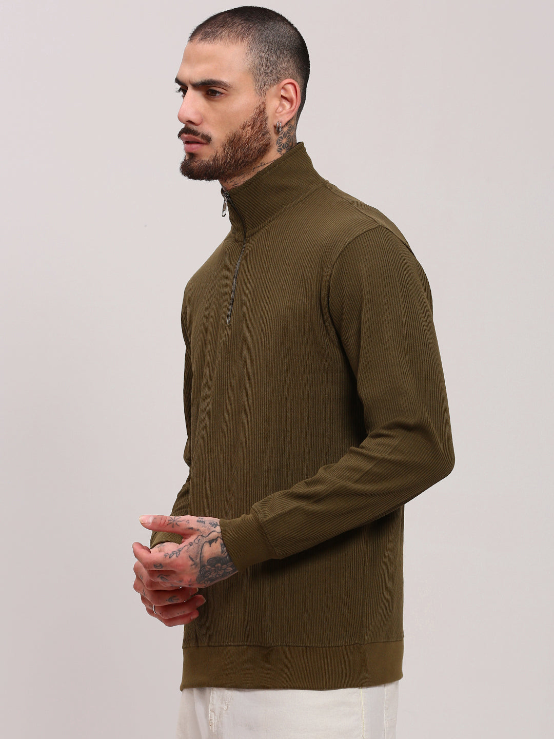 Men Olive Solid Sweater