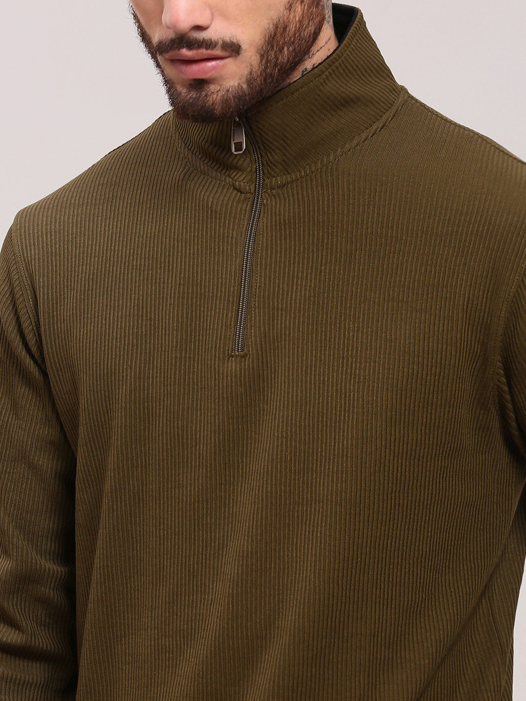 Men Olive Solid Sweater