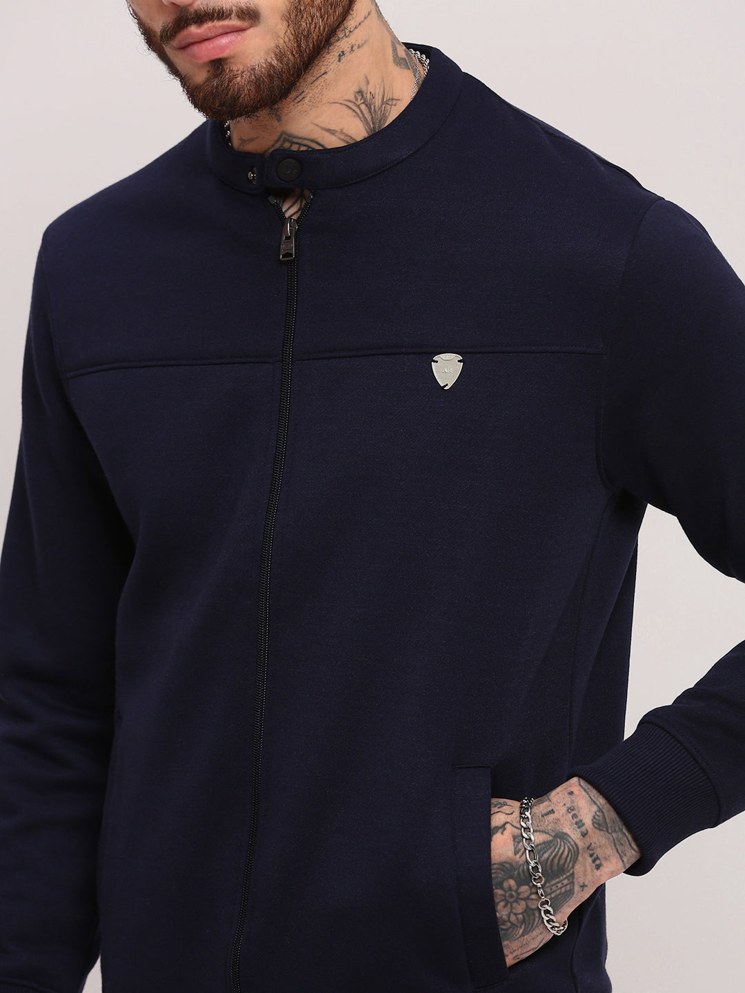 Men Navy Blue Solid Sweatshirt