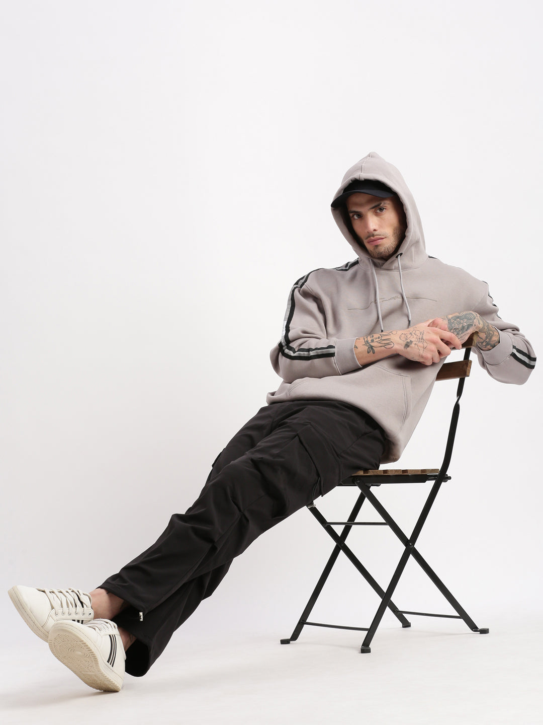 Men's Grey Solid Hooded Pullover