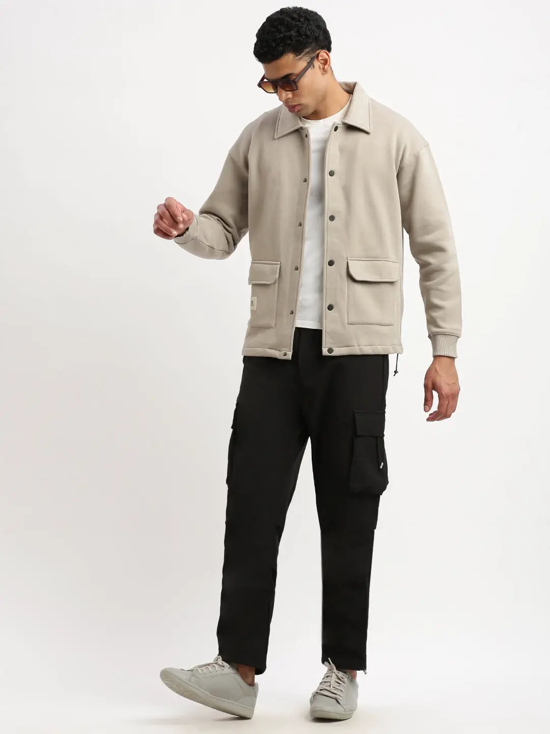 Men's Spread Collar Beige Solid Tailored Jacket