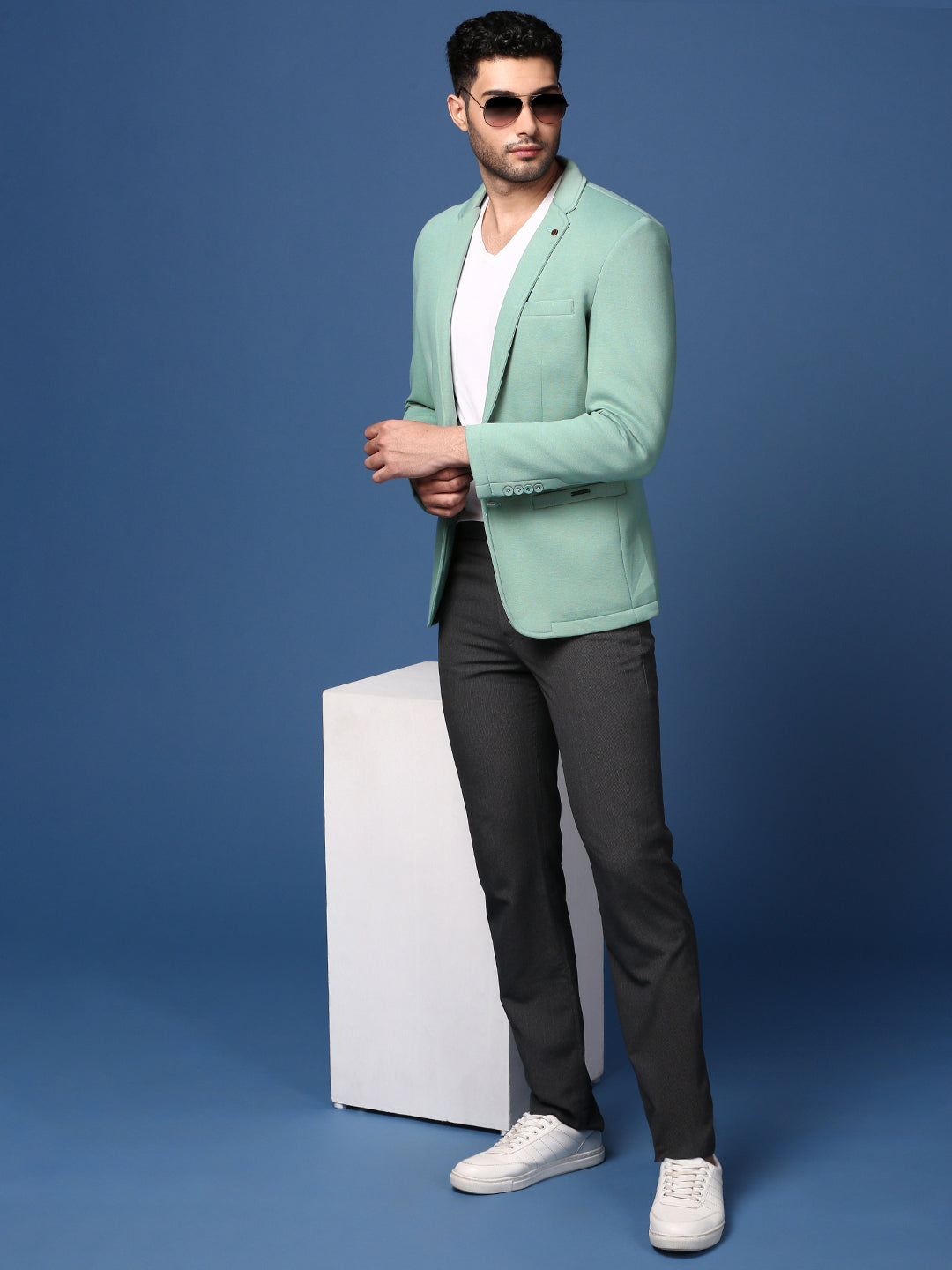 Men Sea Green Slim Fit Single Breasted Blazer