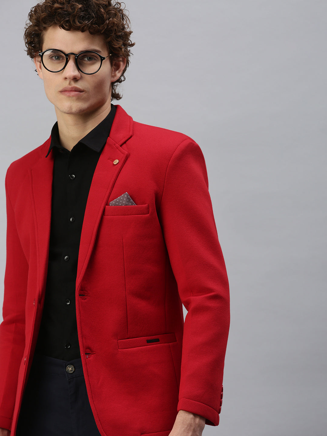 Men Red Solid Single Breasted Blazer