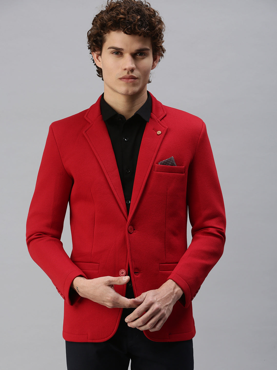 Men Red Solid Single Breasted Blazer