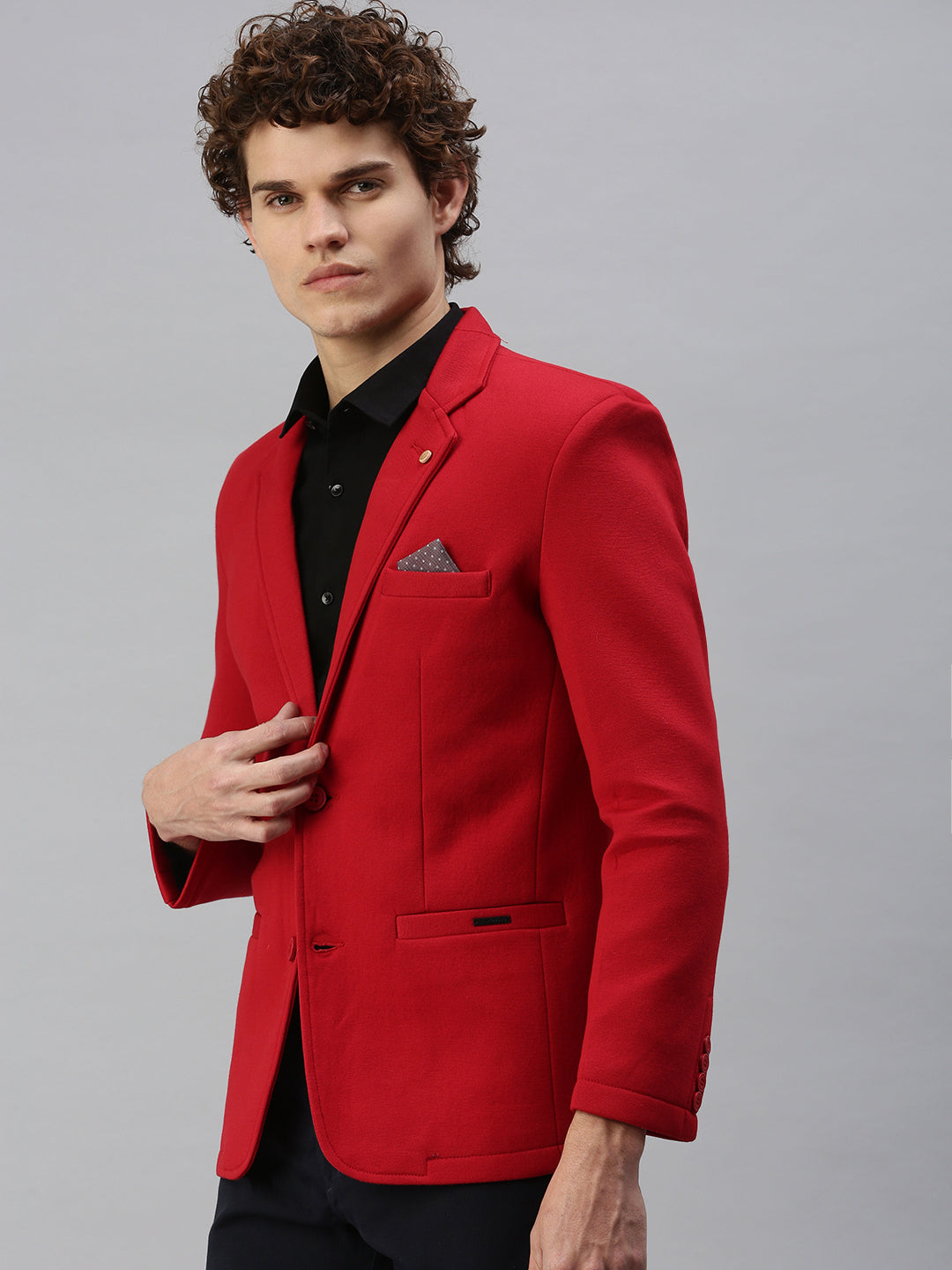 Men Red Solid Single Breasted Blazer