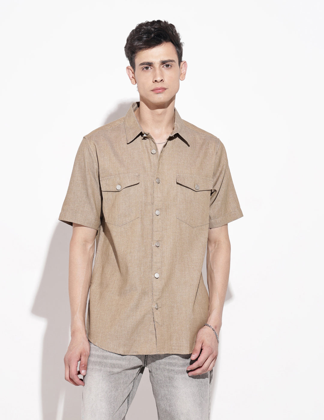 Men’s Brown Short Sleeve Button Down Shirt with Chest Pockets