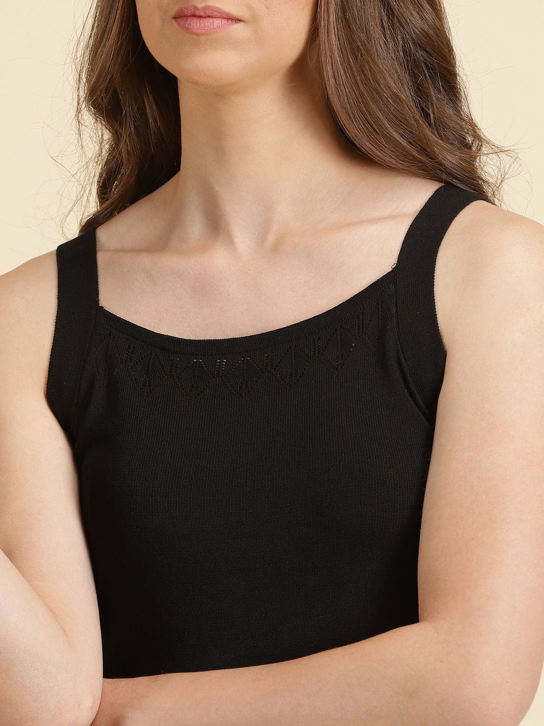 Women's Shoulder Straps Solid Black Tank Top