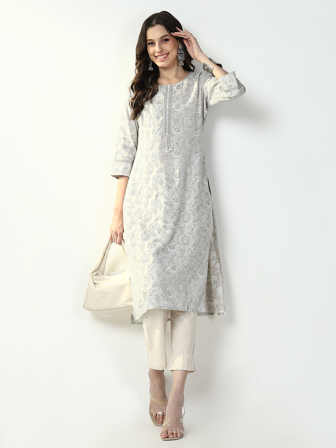 Women Grey Floral Straight Kurta