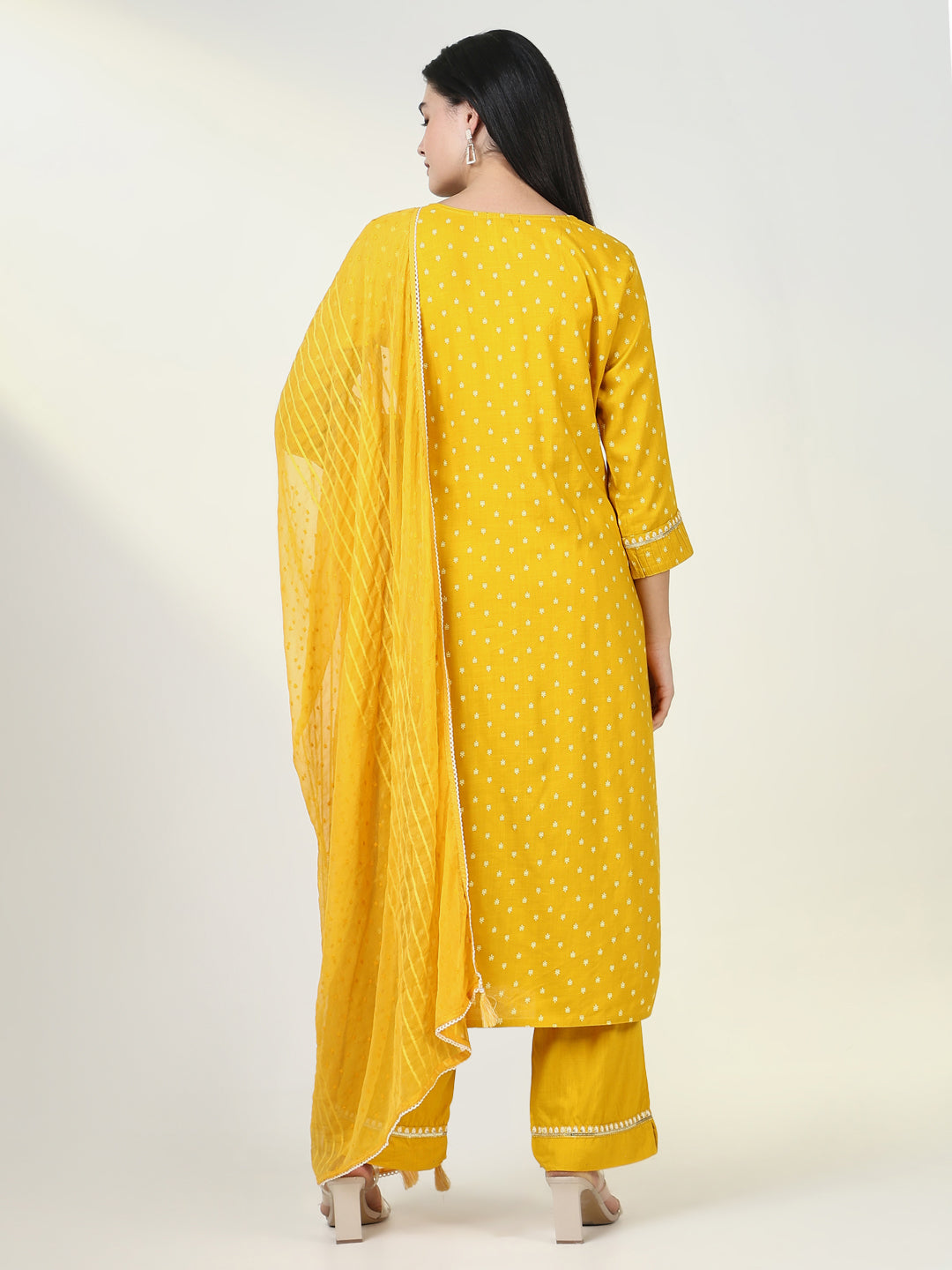 Women Graphic Yellow Kurta Set with Dupatta