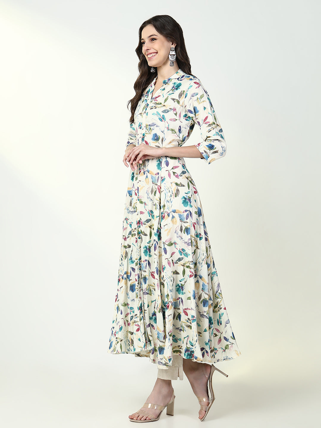 Women Off White Floral A Line Kurta