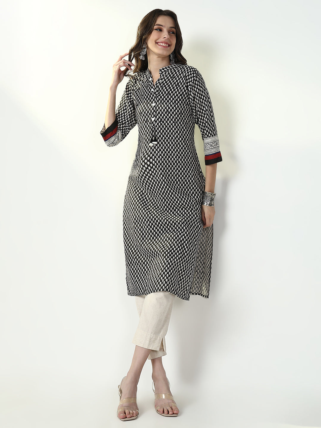 Women Black Floral Straight Kurta