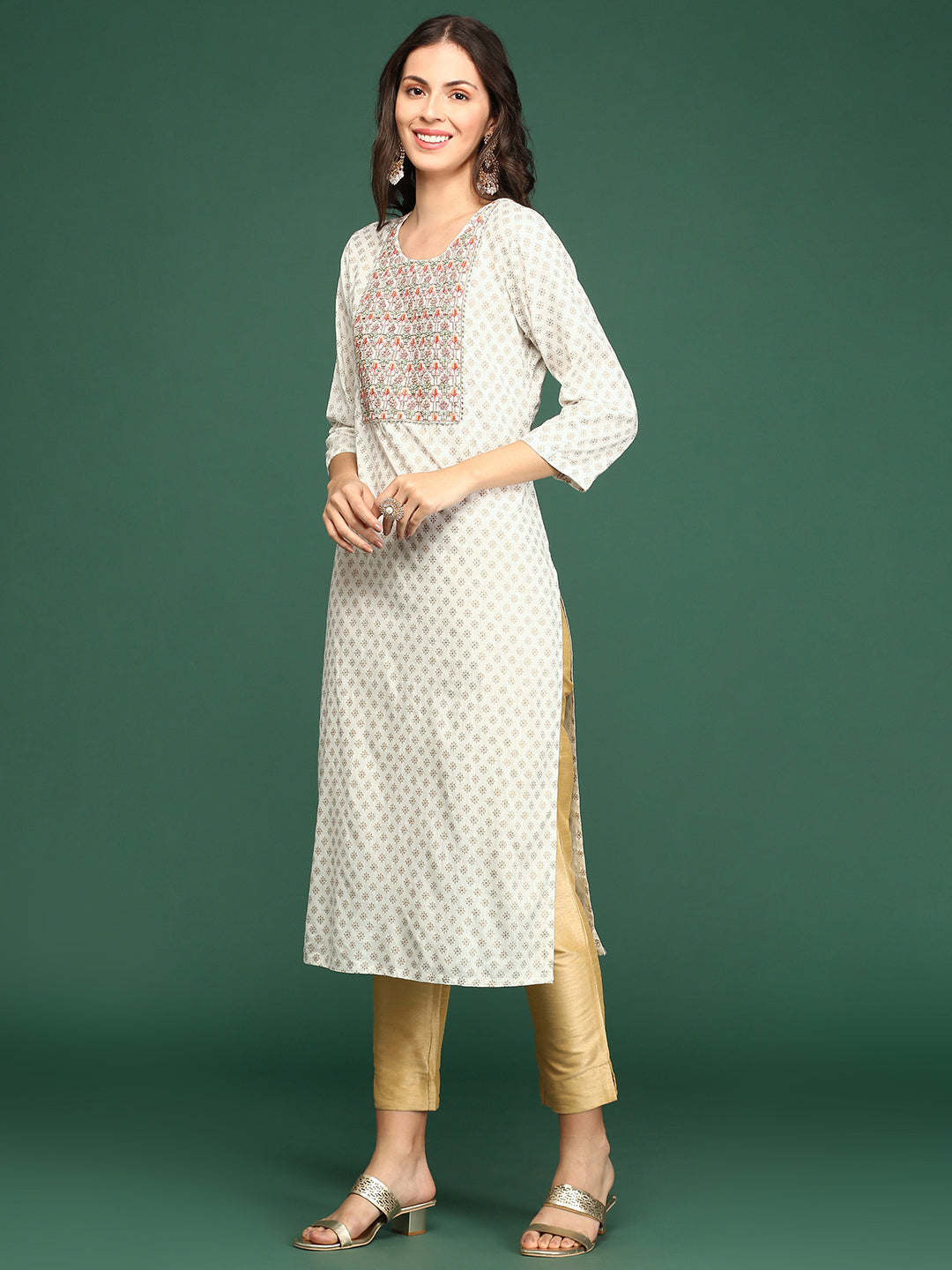 Women's Off White Printed Straight Kurta