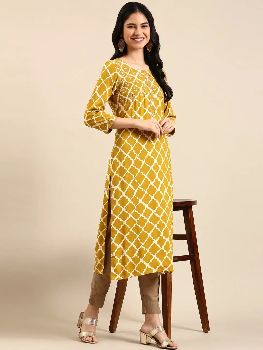 Women's Dyed Mustard Straight Kurta