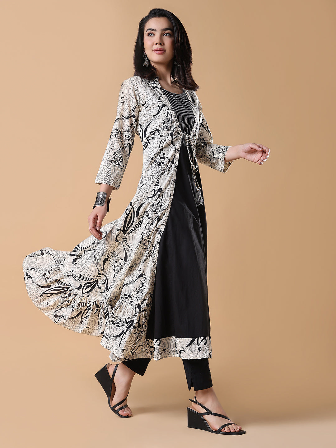 Women Black Solid Cotton Anarkali Kurta with Shrug