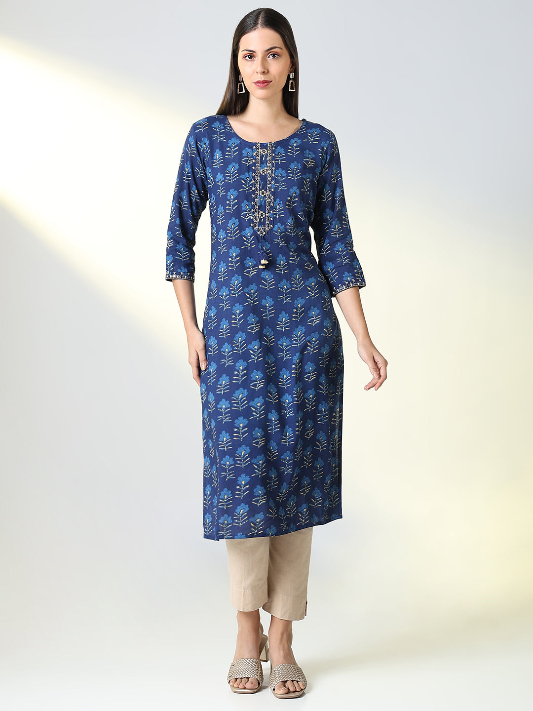 Women Blue Ethnic Motifs Straight Kurta