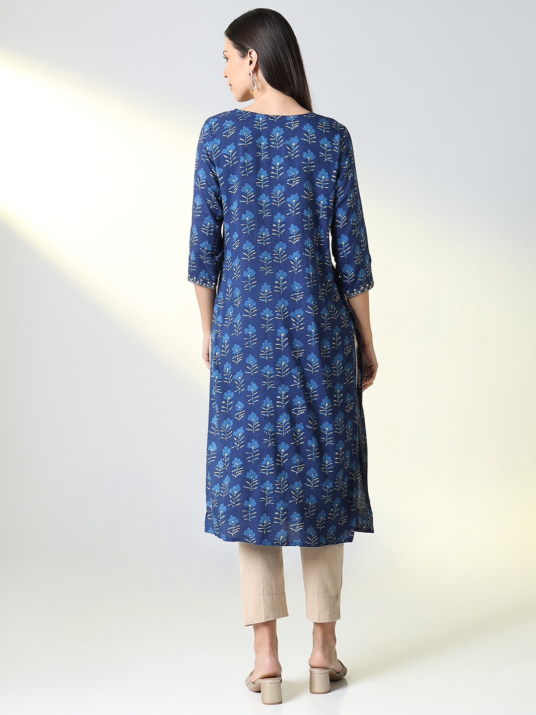 Women Blue Ethnic Motifs Straight Kurta