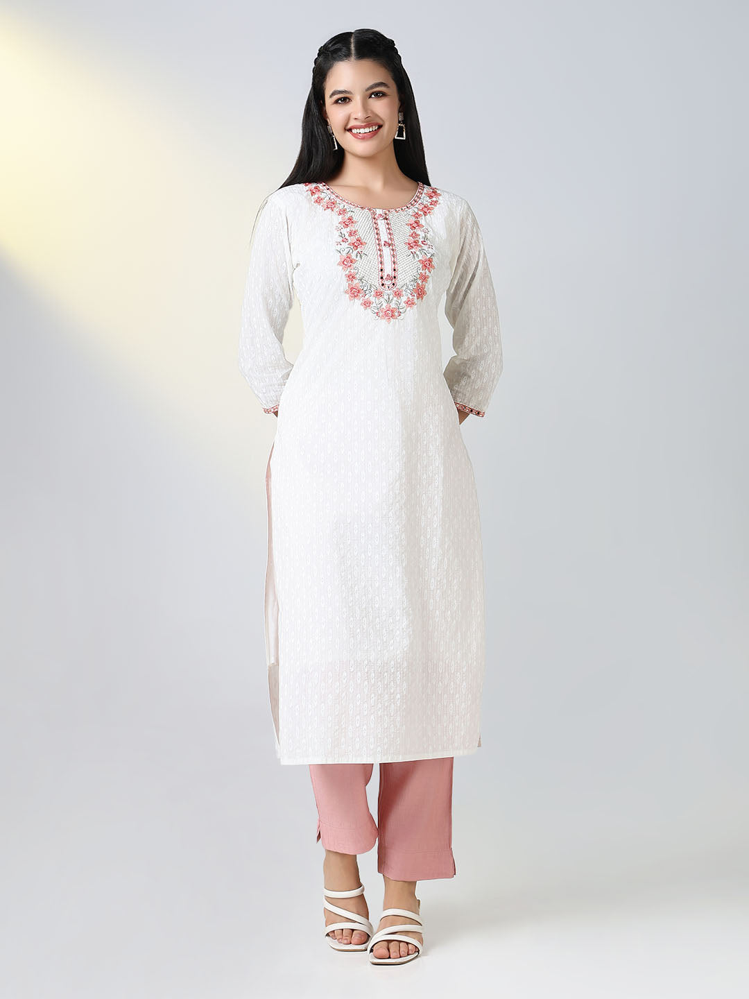 Women White Geometric Straight Kurta