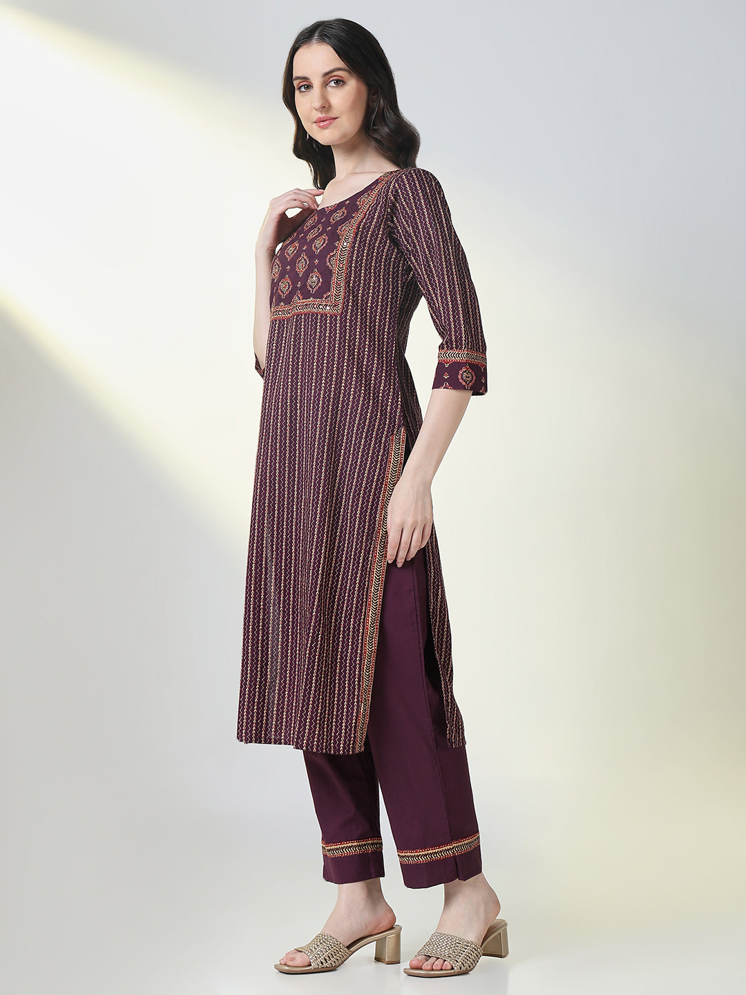 Women Purple Striped Straight Kurta Set with Dupatta