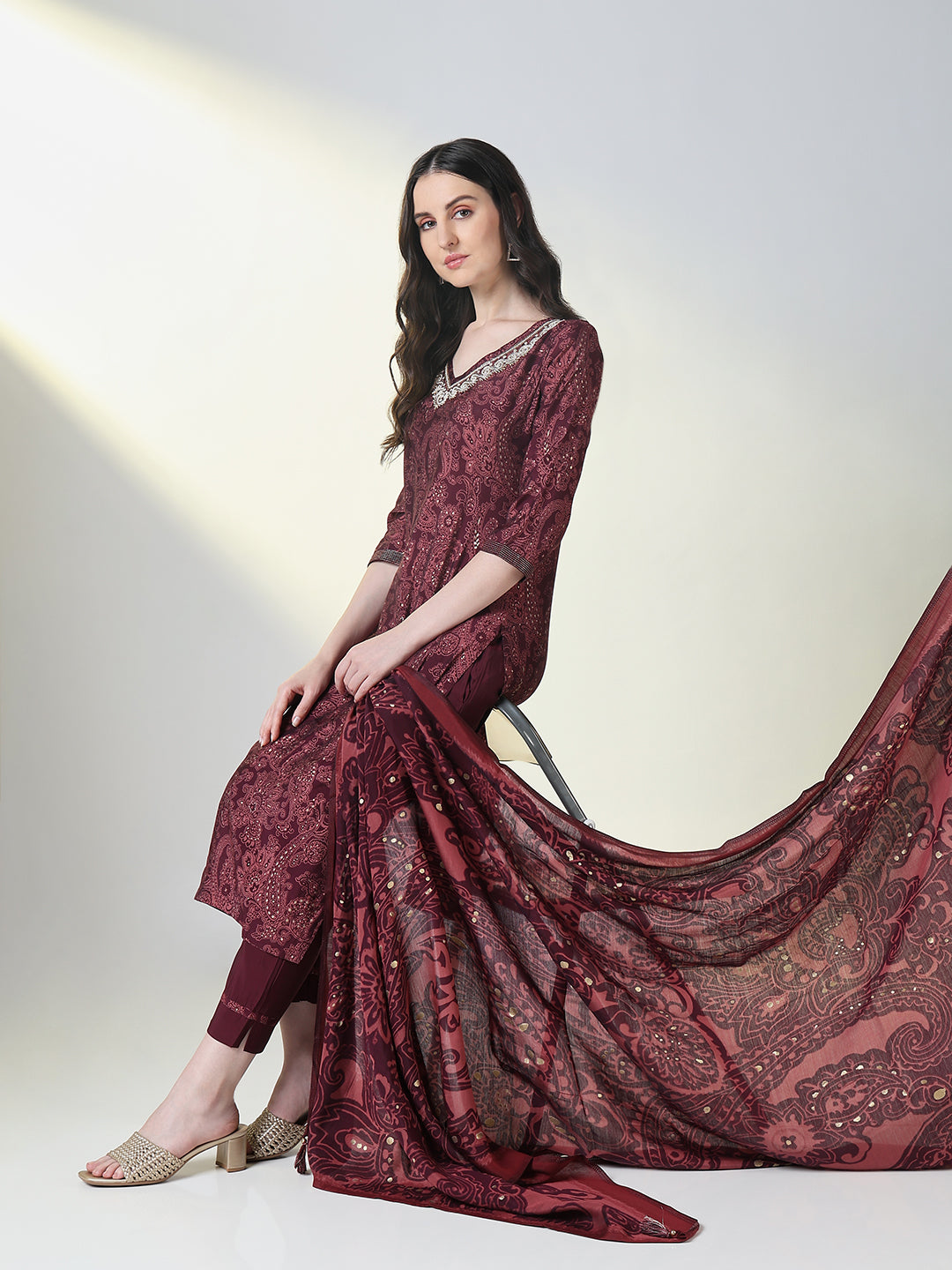 Women Maroon Paisley Straight Kurta Set with Dupatta