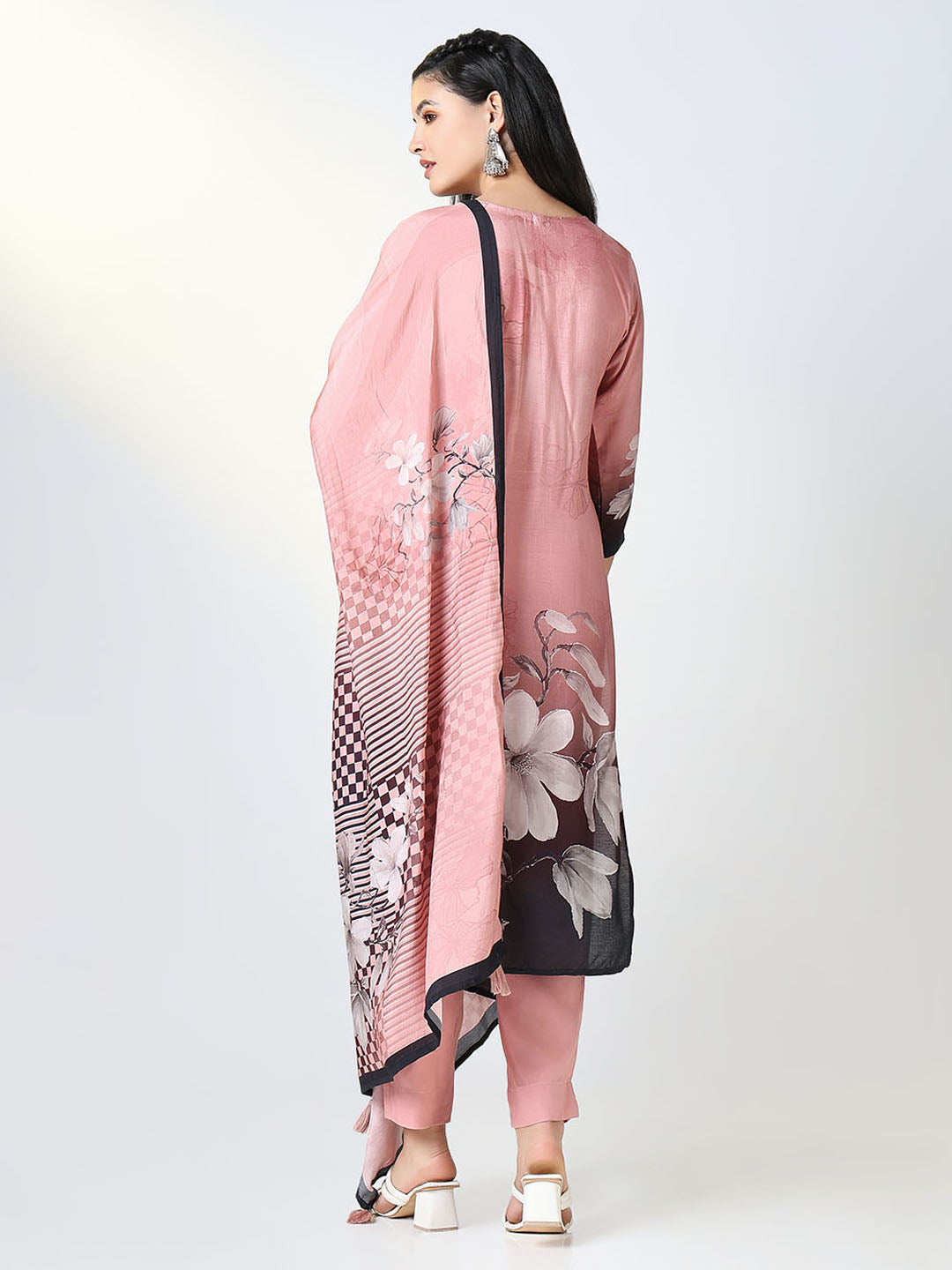 Women Pink Floral Straight Kurta Set with Dupatta