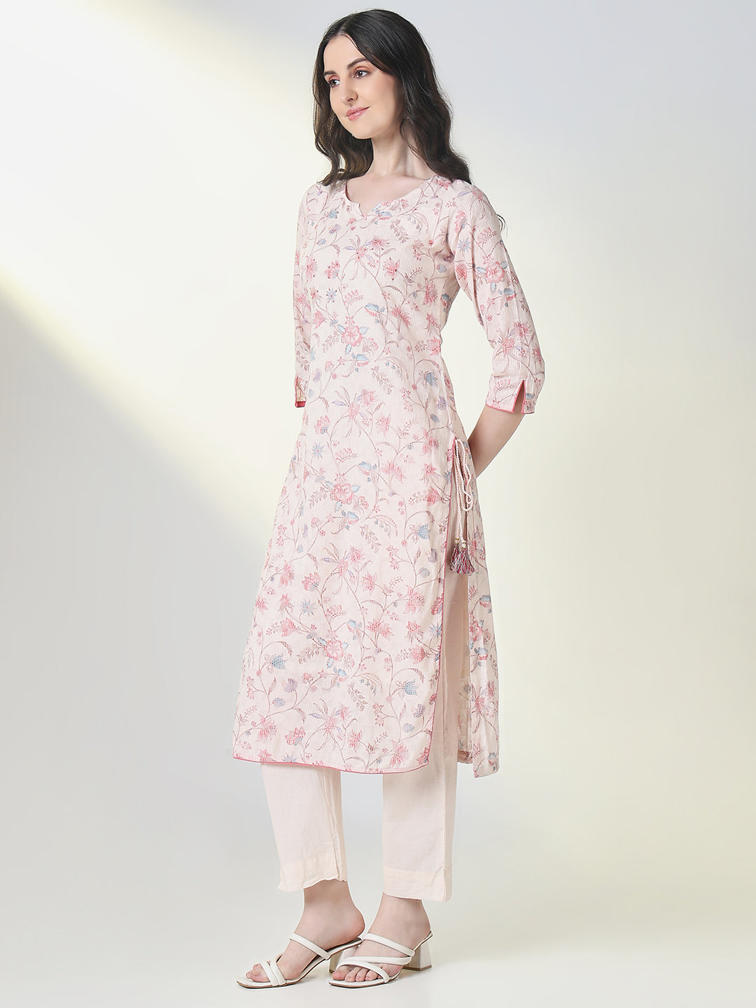 Women Pink Floral Straight Kurta Set with Dupatta