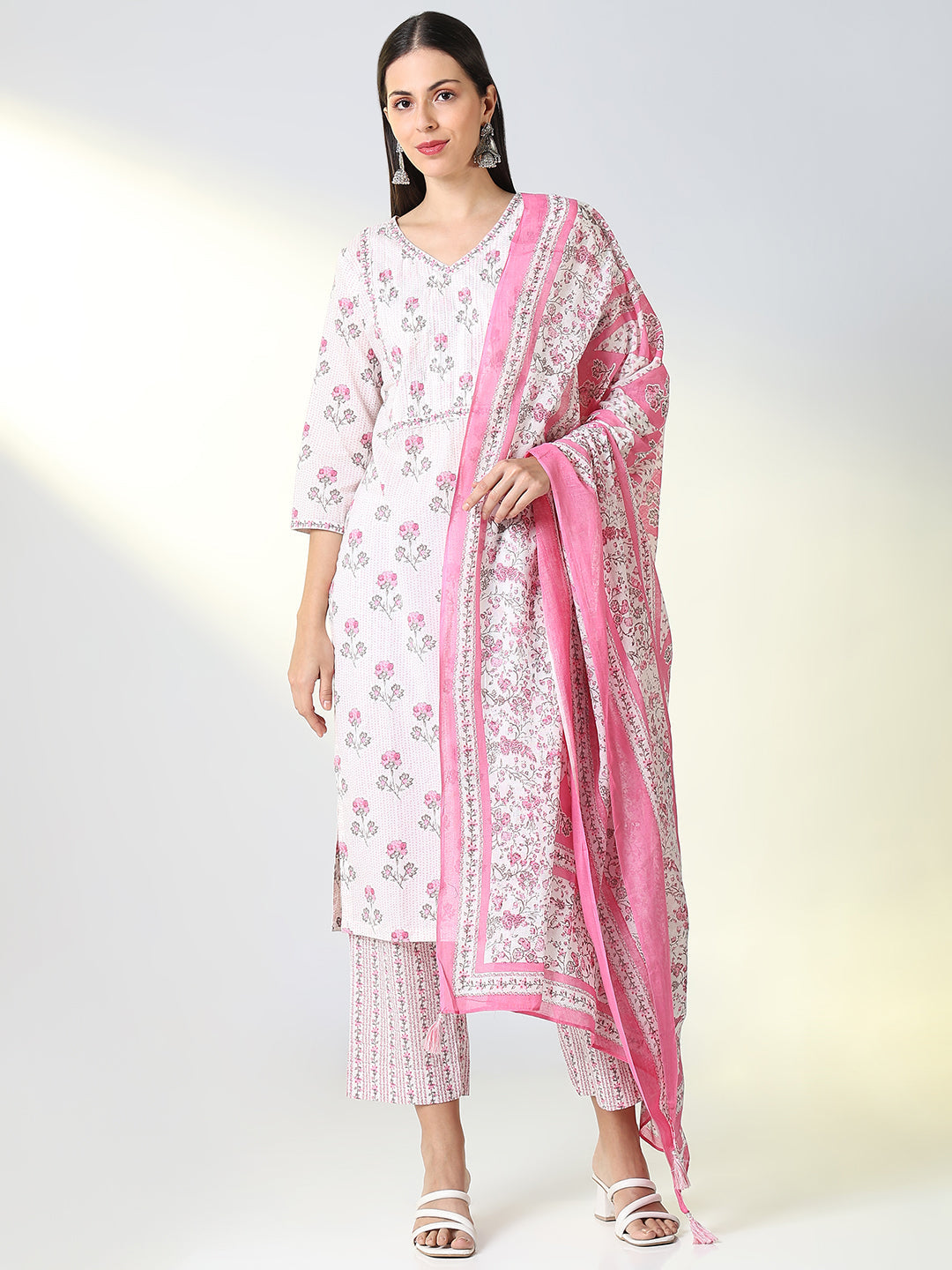 Women Pink Floral Straight Kurta Set with Dupatta