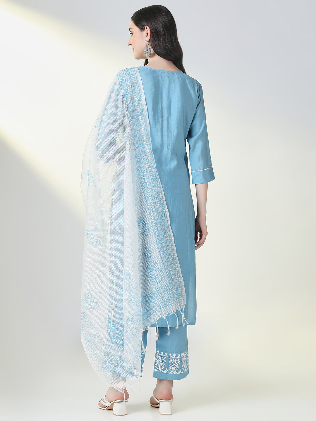 Women Blue Embroidered Straight Kurta Set with Dupatta