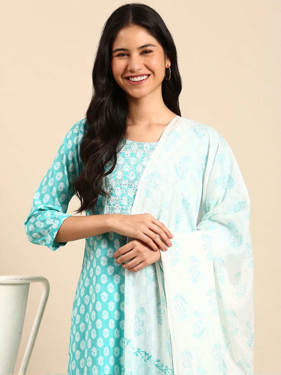 Women Graphic Blue Straight Kurta Set with Dupatta