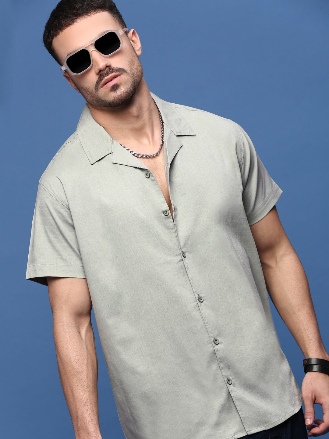 Men Green Solid Cuban Collar Shirt