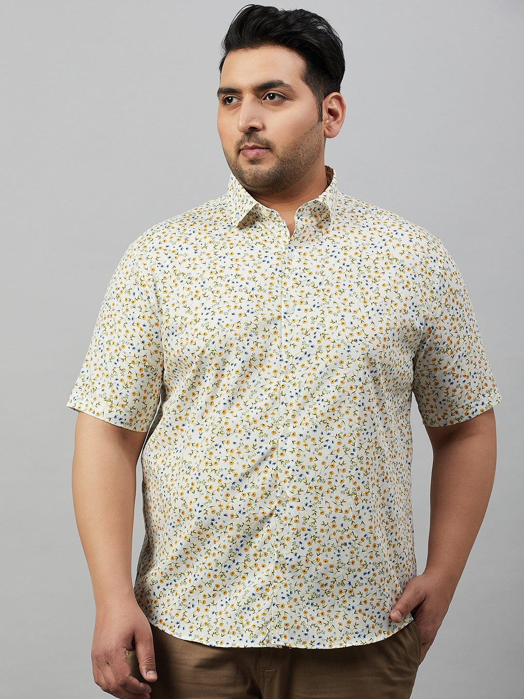 Men's White Premium Spread Collar Floral Printed Cotton Casual Shirt