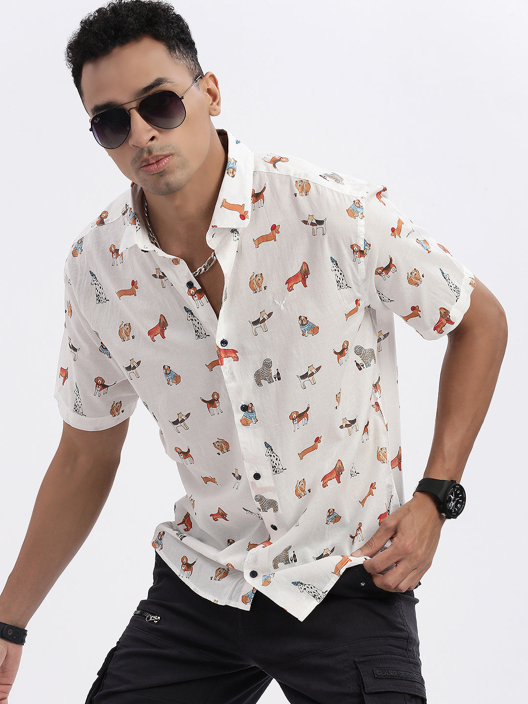 Men White Graphic Slim Fit Shirt