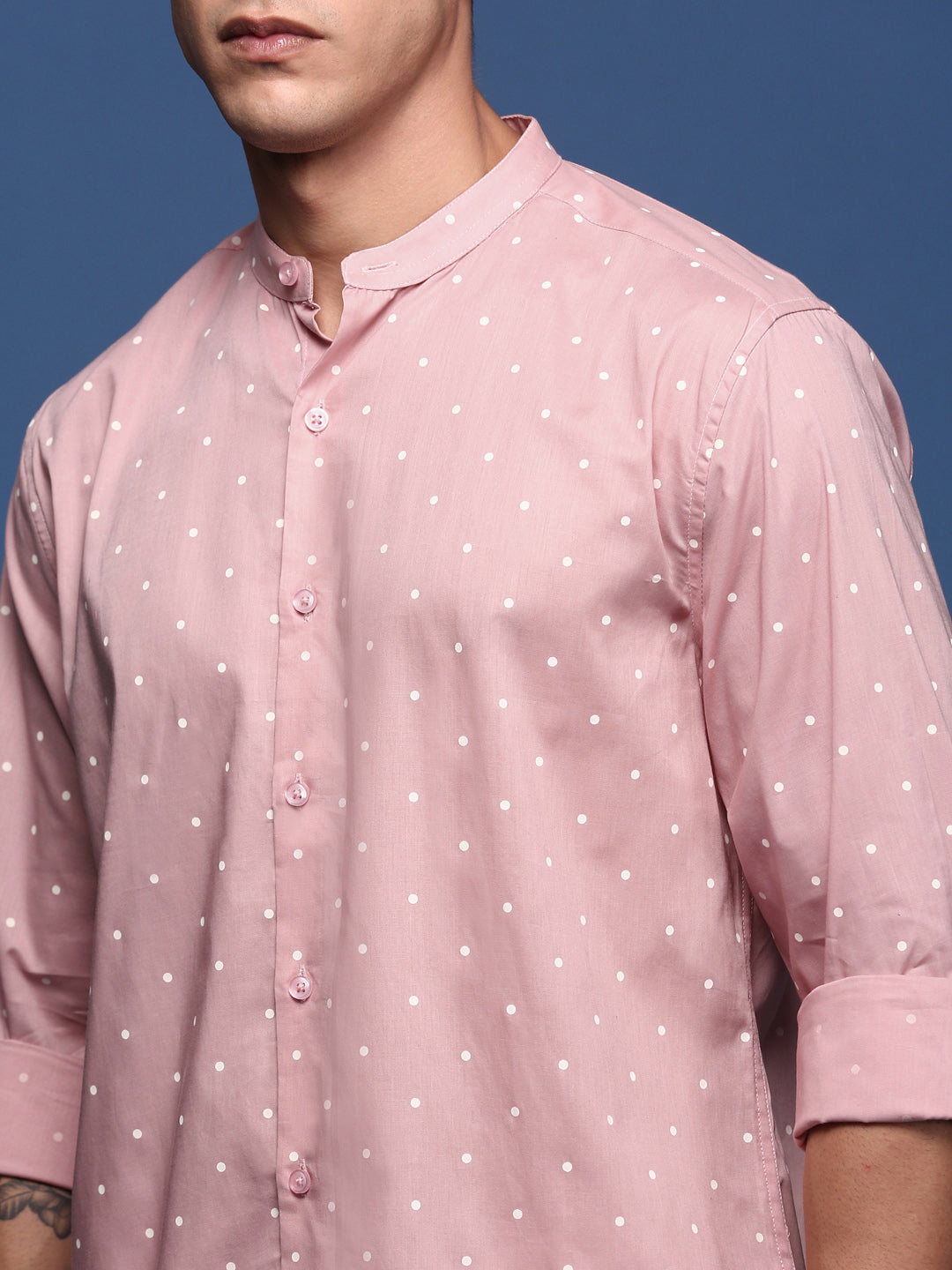 Men Mandarin Collar Polka Dots Pink Slim Fit Shirt