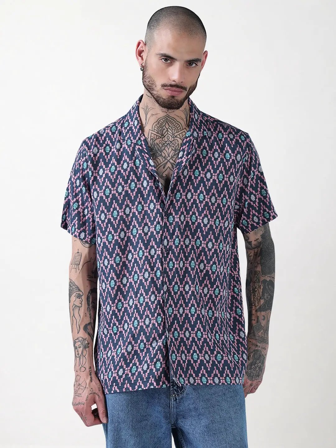 Men's Blue Geometric Cuban Collar Relaxed Fit Shirt - Uncategorized from SHOWOFFFF
