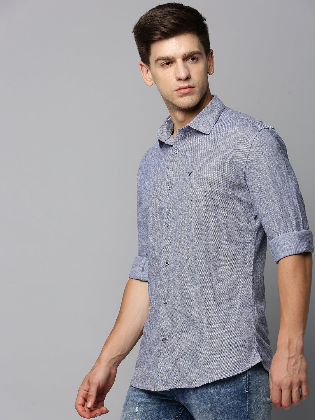 Men's Navy Blue Solid Slim Fit Shirt