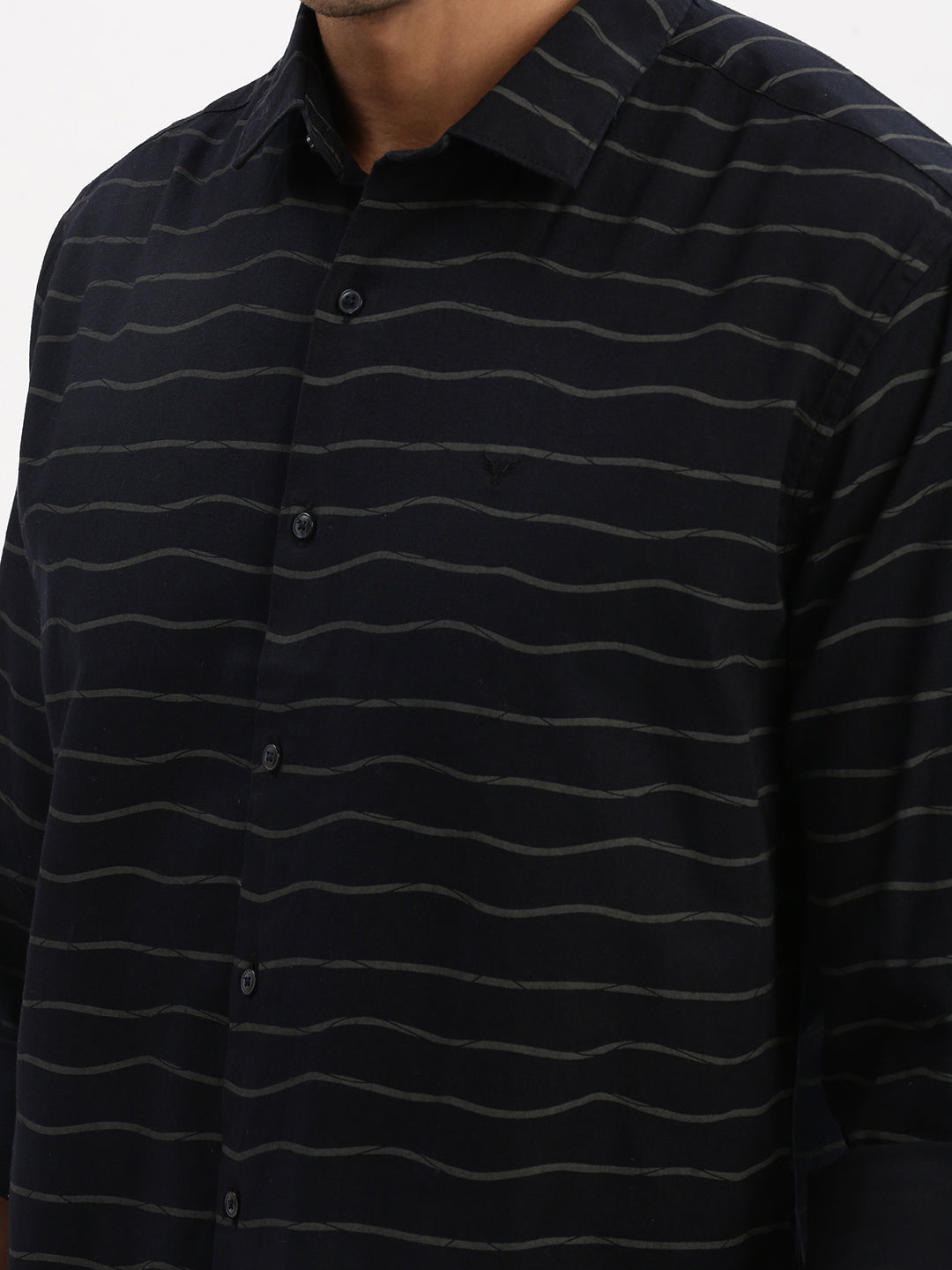 Men Navy Blue Striped Slim Fit Shirt